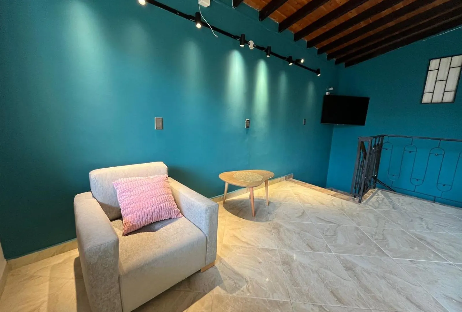 招待所 Hostal Pacifico Encanto 麦德林